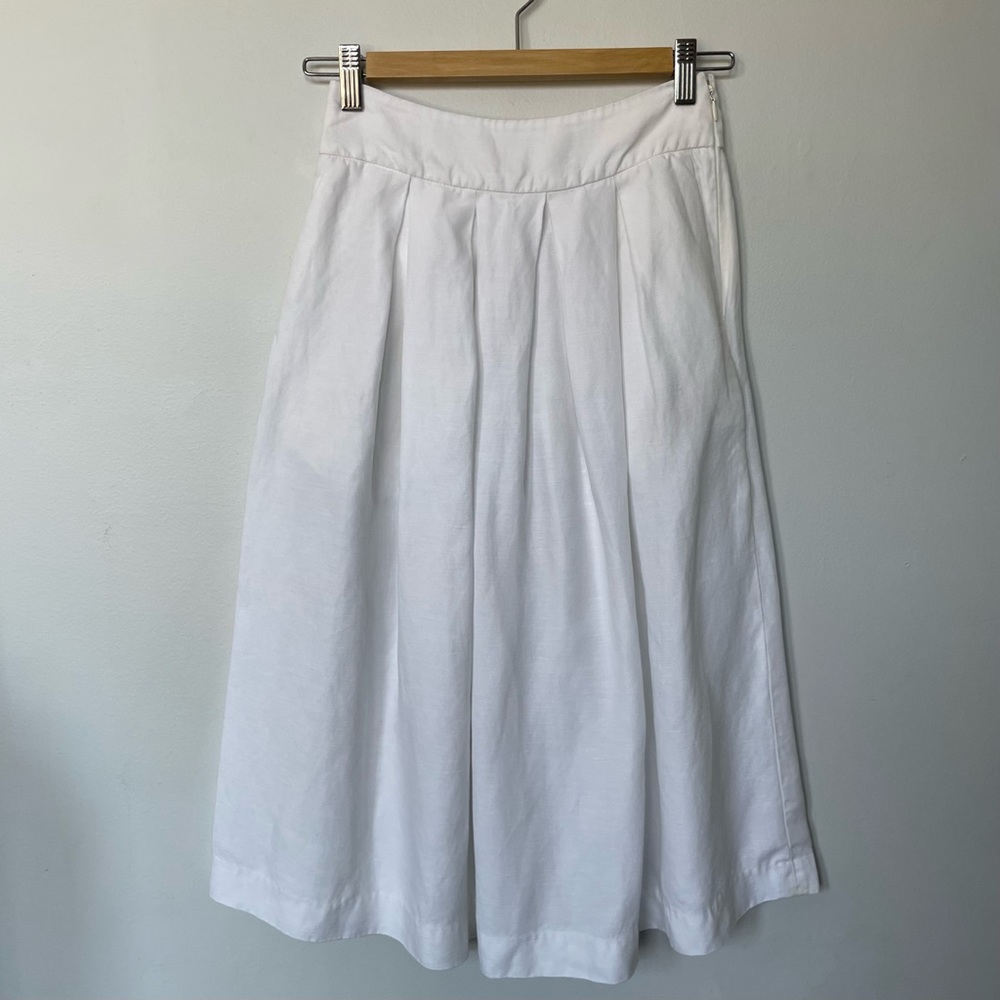 Aritzia Wilfred Narrateur Skirt in Off White in size 00